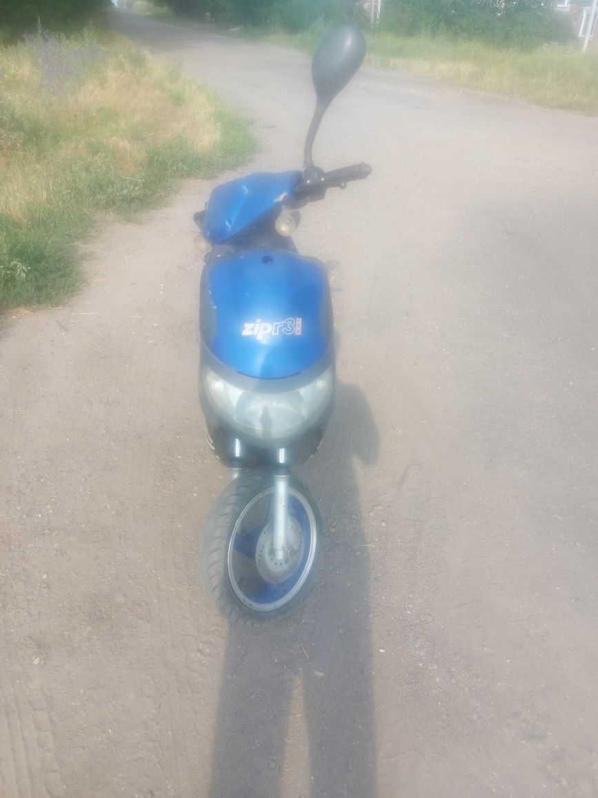 Продам скутыр 4т