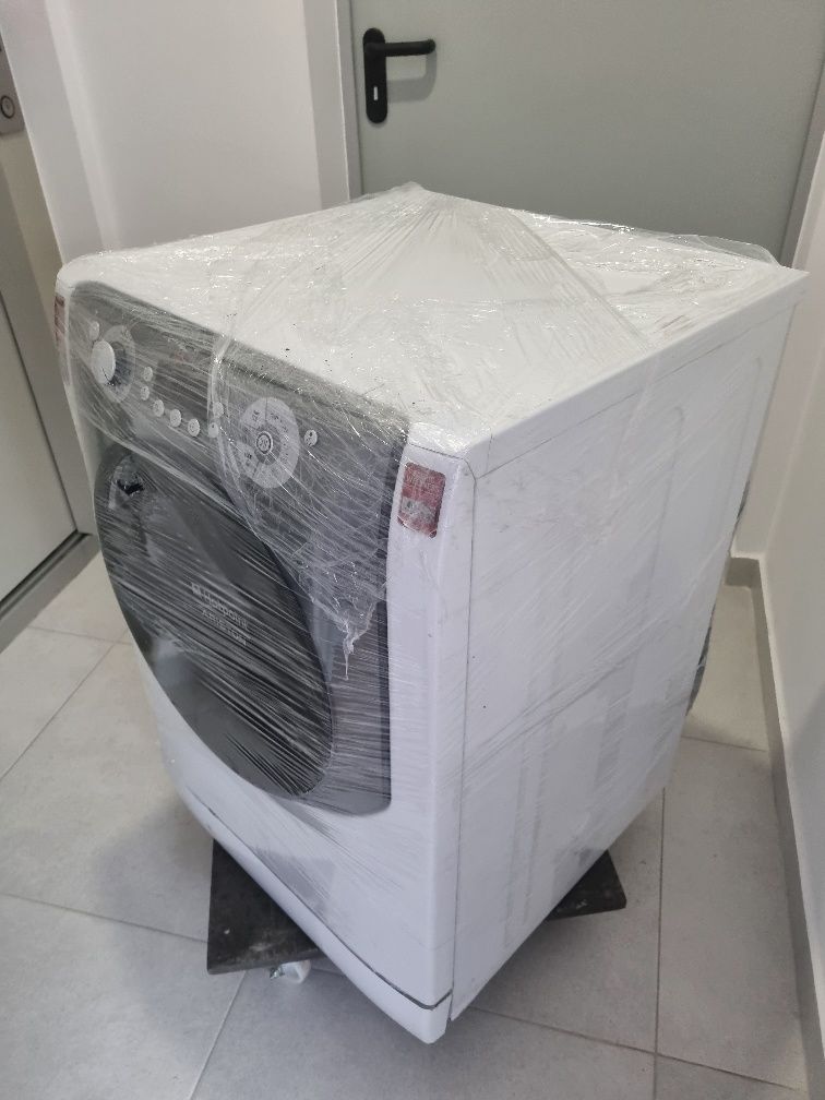 Maquina de lavar e secar roupa
