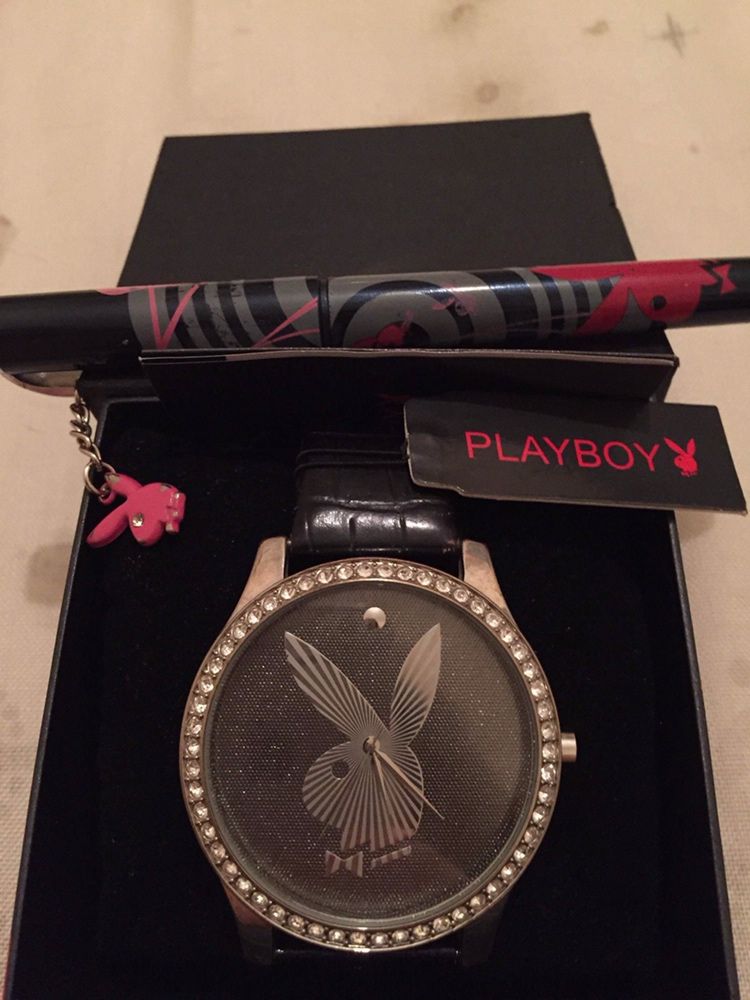Relógio marca Playboy
