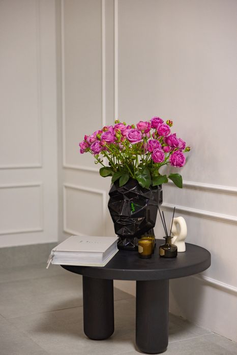 Журнальний столик