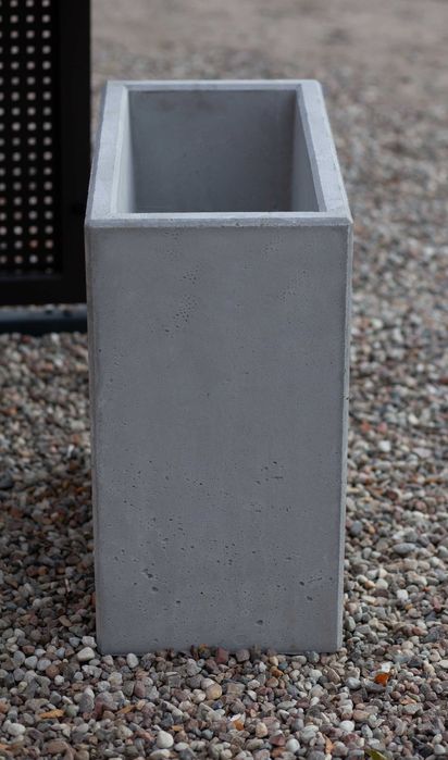 Donice Betonowe/ogrodowe/tarasowe/ kolor beton/grafit/biały .Producent
