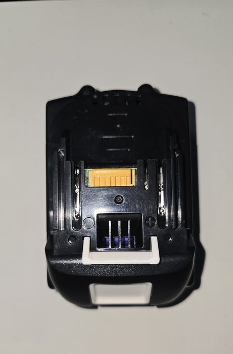 Bateria 18V 5.0Ah compatível Makita LXT – com indicador de carga