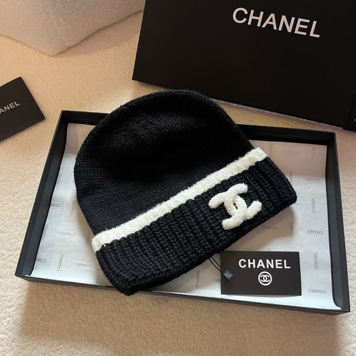 Czapka chanel czarna cc