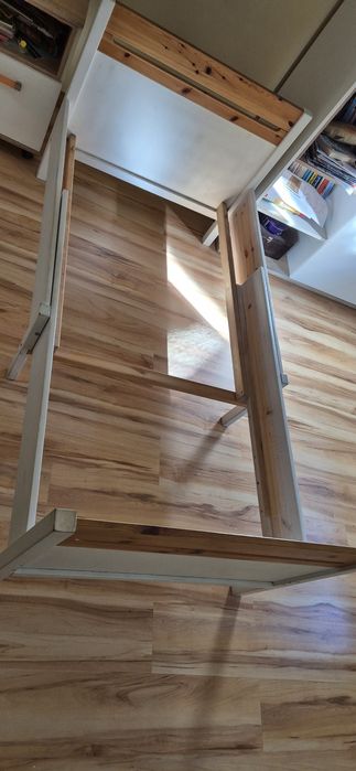 Łóżko IKEA drewniane, materac, stelaż białe