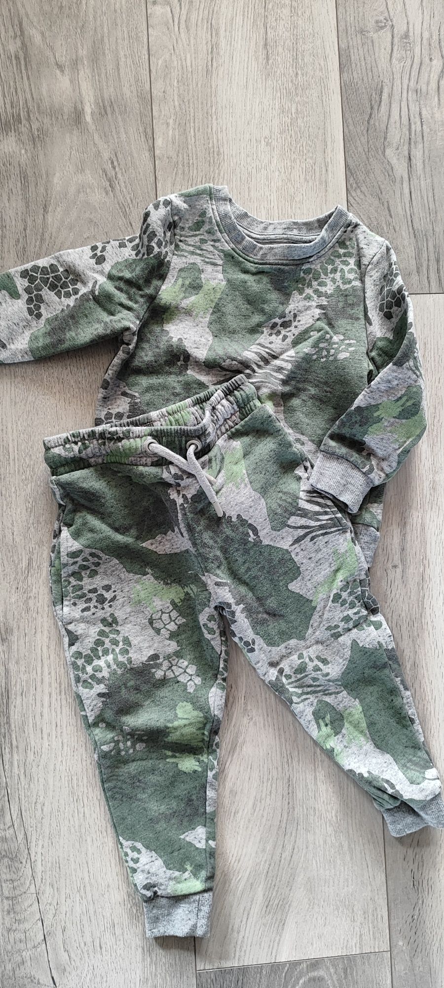 Dres dla chłopca 86/92