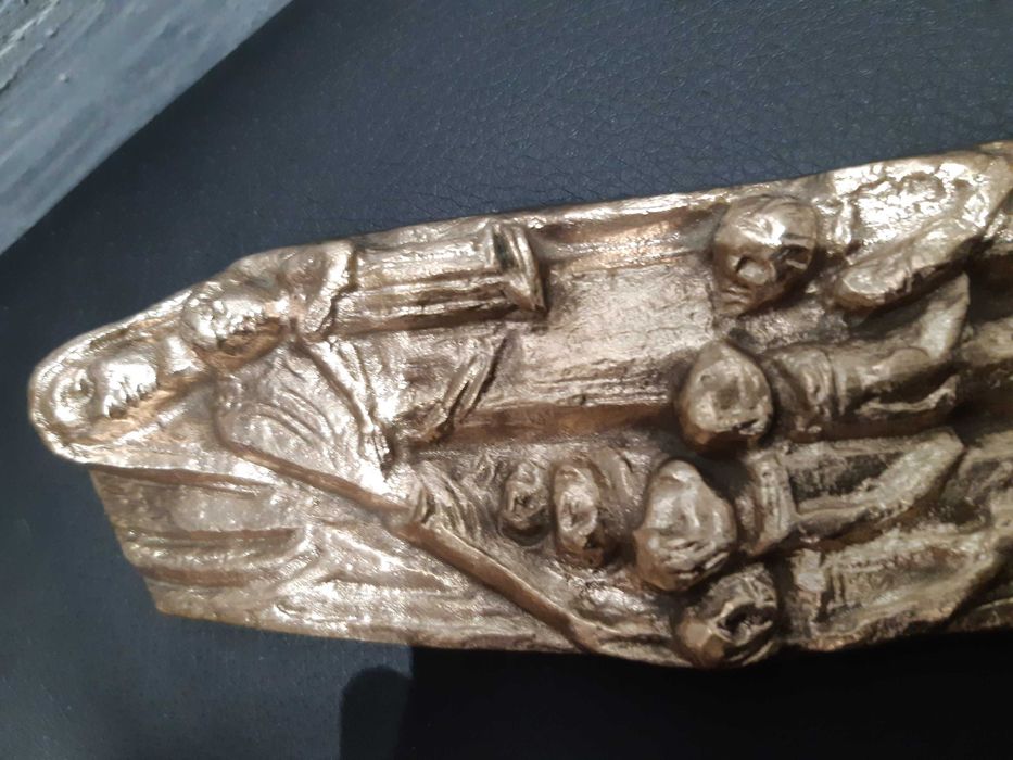 Stara plakietka-płaskorzeźba-obraz- Maryja z dziećmi z brązu, mosiądzu