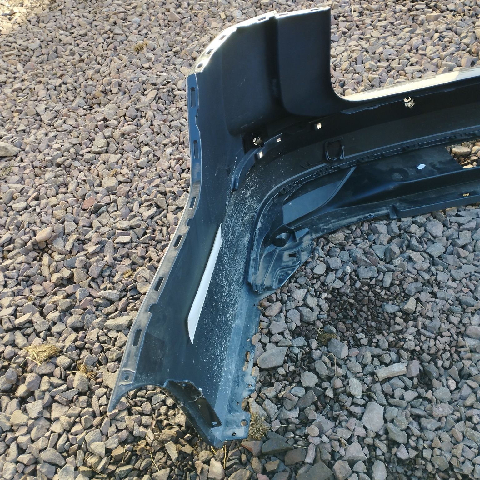 Volkswagen Golf VIII 8 Zderzak tył kombi oryginał jak nowy