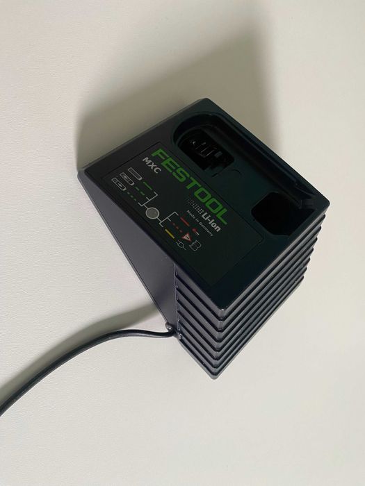 FESTOOL MXC Ładowarka do wiertarko-wkrętarek CXS i TXS