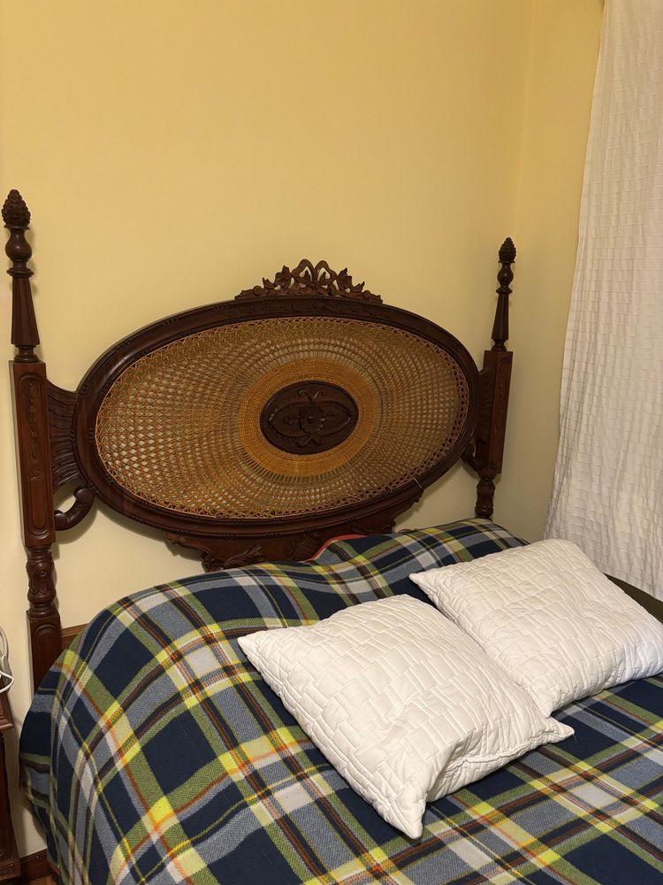 Mobilia de quarto de casal