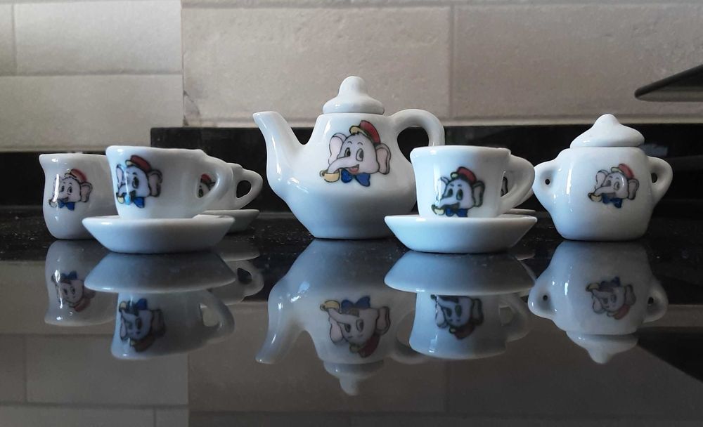 Conjunto de Chá Miniatura em Porcelana, Infantil/de Brincar Vintage
