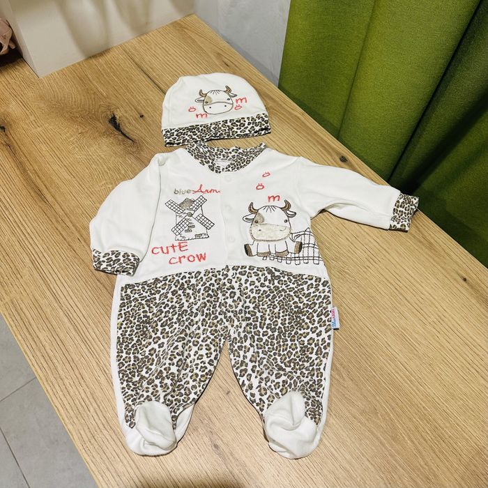 Чоловічок з шапочкою на новонародженого 56 розмір Blue Armi