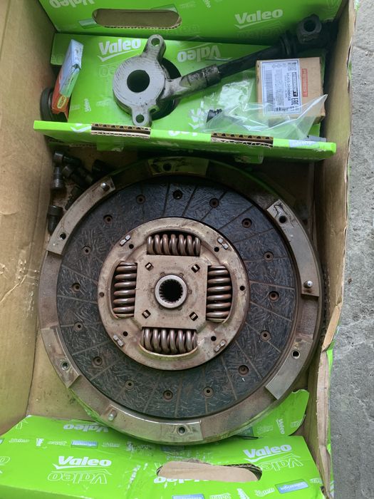 Продам комплект зчеплення б/у рено мастер 3