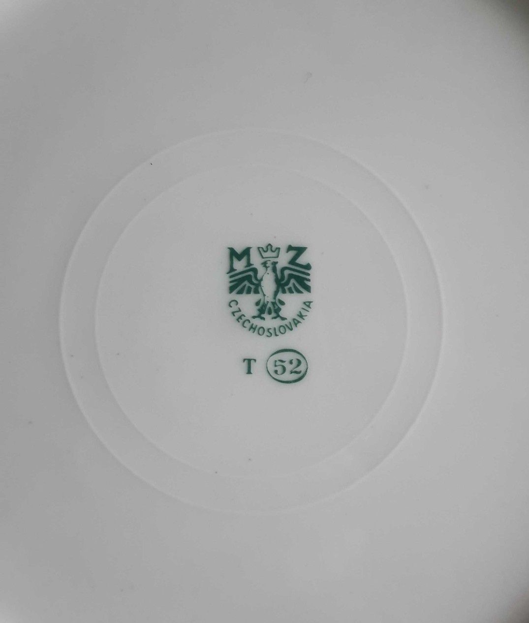 Обеденные и глубокие тарелки Чехословакия позолота, винтаж, советские