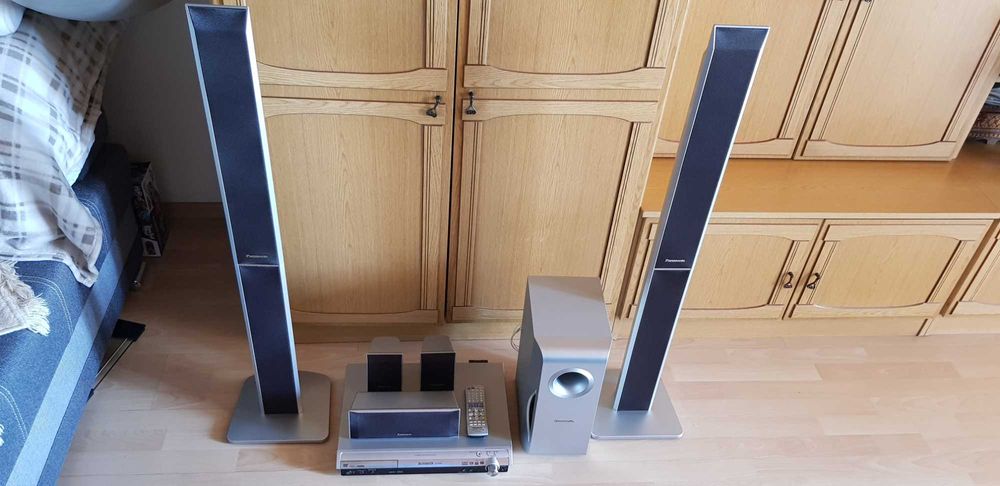 Kino Domowe Panasonic 5+1 SA-HT855  Nie odtwarza DVD