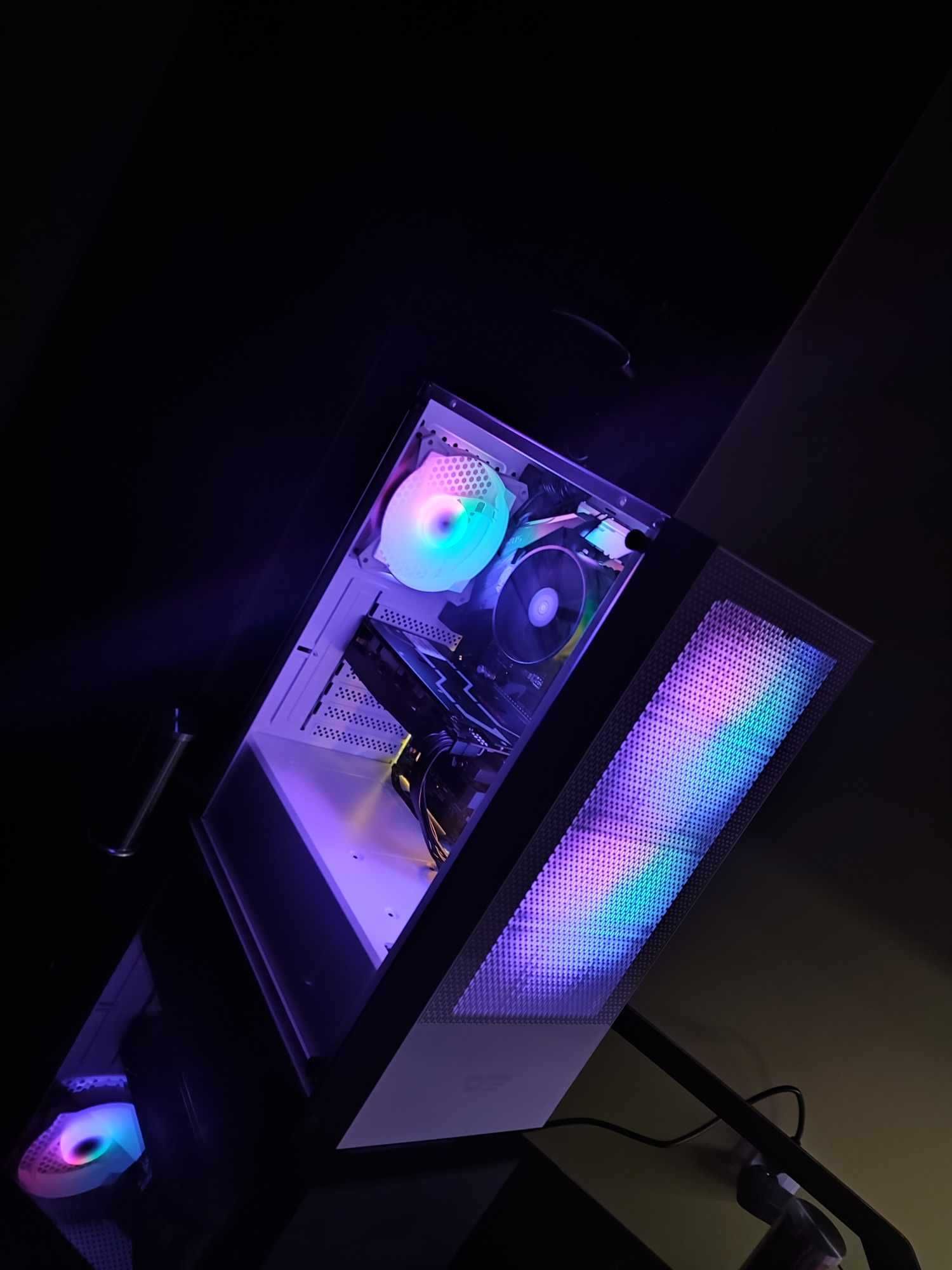 Komputer do gier [Ryzen 5600X] [RX 6600XT] [SSD 1TB] [32 GB RAM]