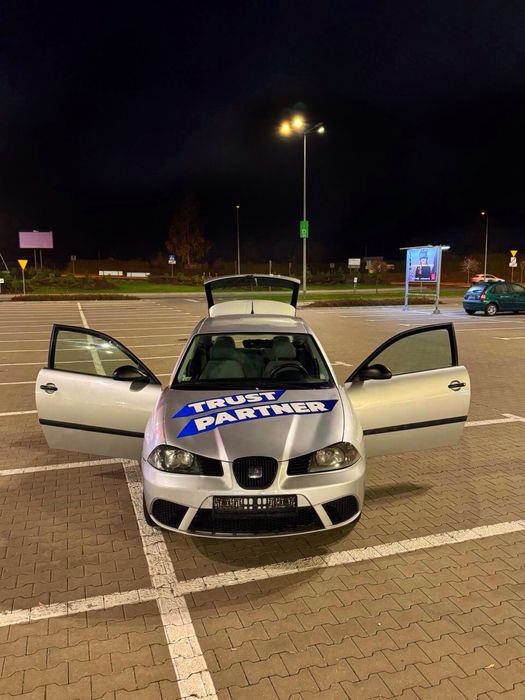 Wynajem Seat Ibiza 1.4