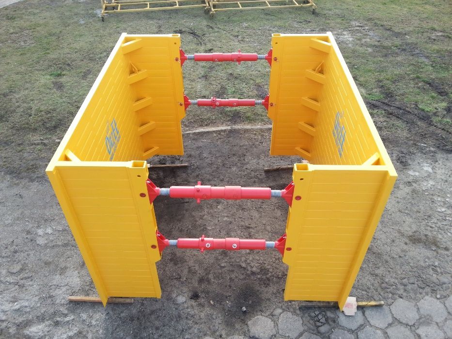 Szalunki do wykopów- studnia 3x3 nowe producent !!!