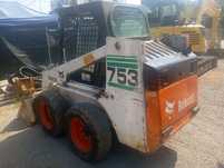 Segue para venda bobekate 753 motor kobota