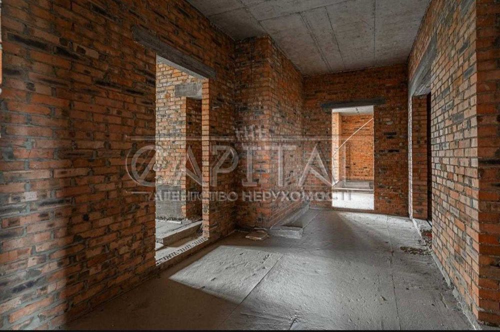 Продам будинок с.Лебедівка км GOLDFISH 315 м2 перша лінія