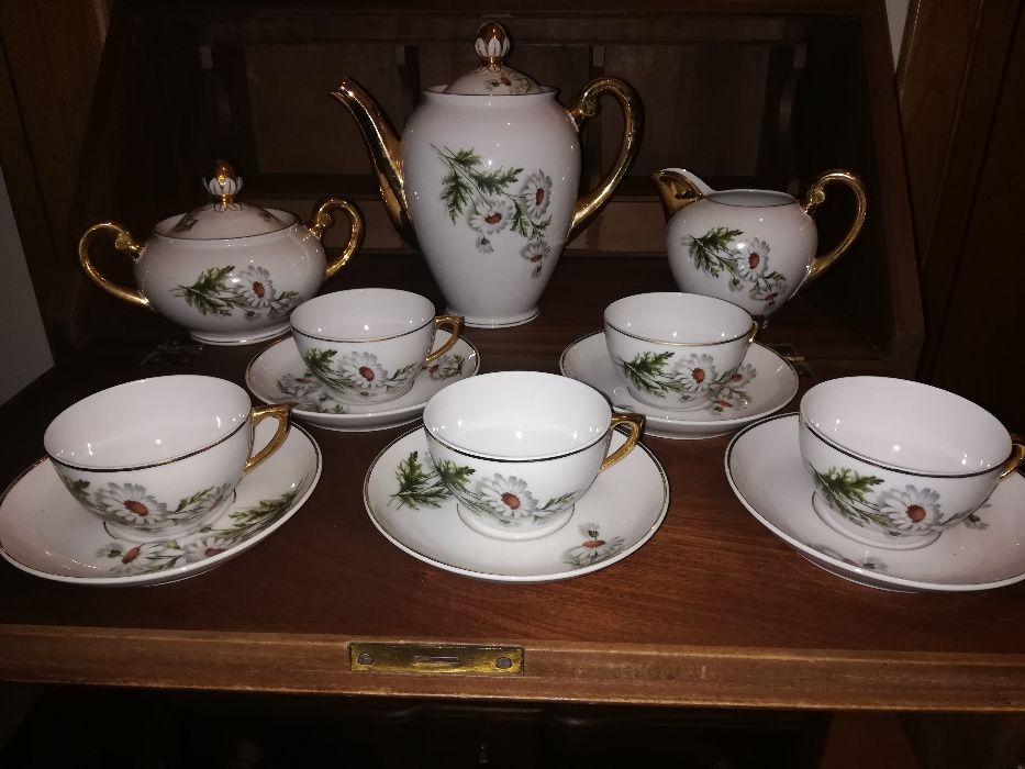 Serviço de Chá ARTIBUS anos 60 com 10 chávenas e pires