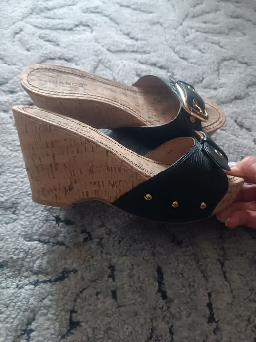 Обувь женская летняя