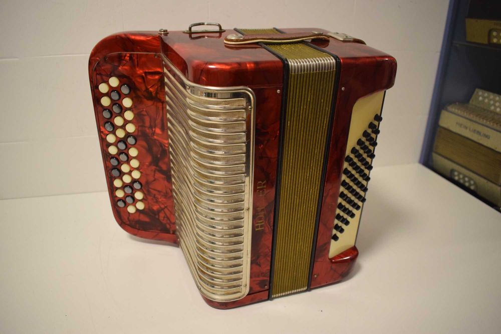 Acordeao Hohner Amati 2 Voz 48 Baixos, N 06