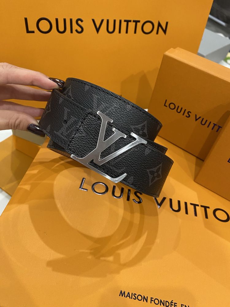 Pasek męski skórzany LV Louis Vuitton Monogram Graphite szary 115 cm