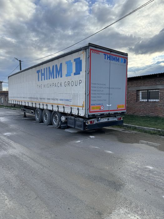 Напівпричіп Koegel  s24 intrax