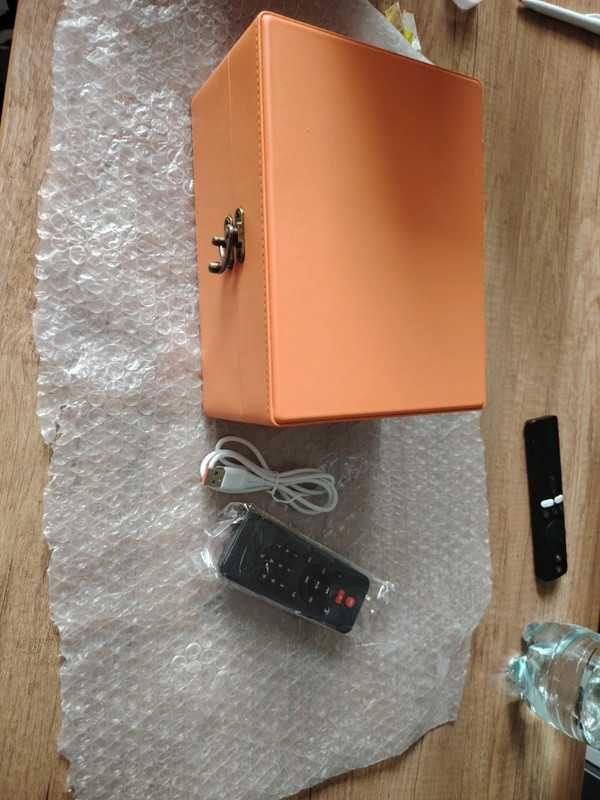 Retro odtwarzacz CD i bluetooth