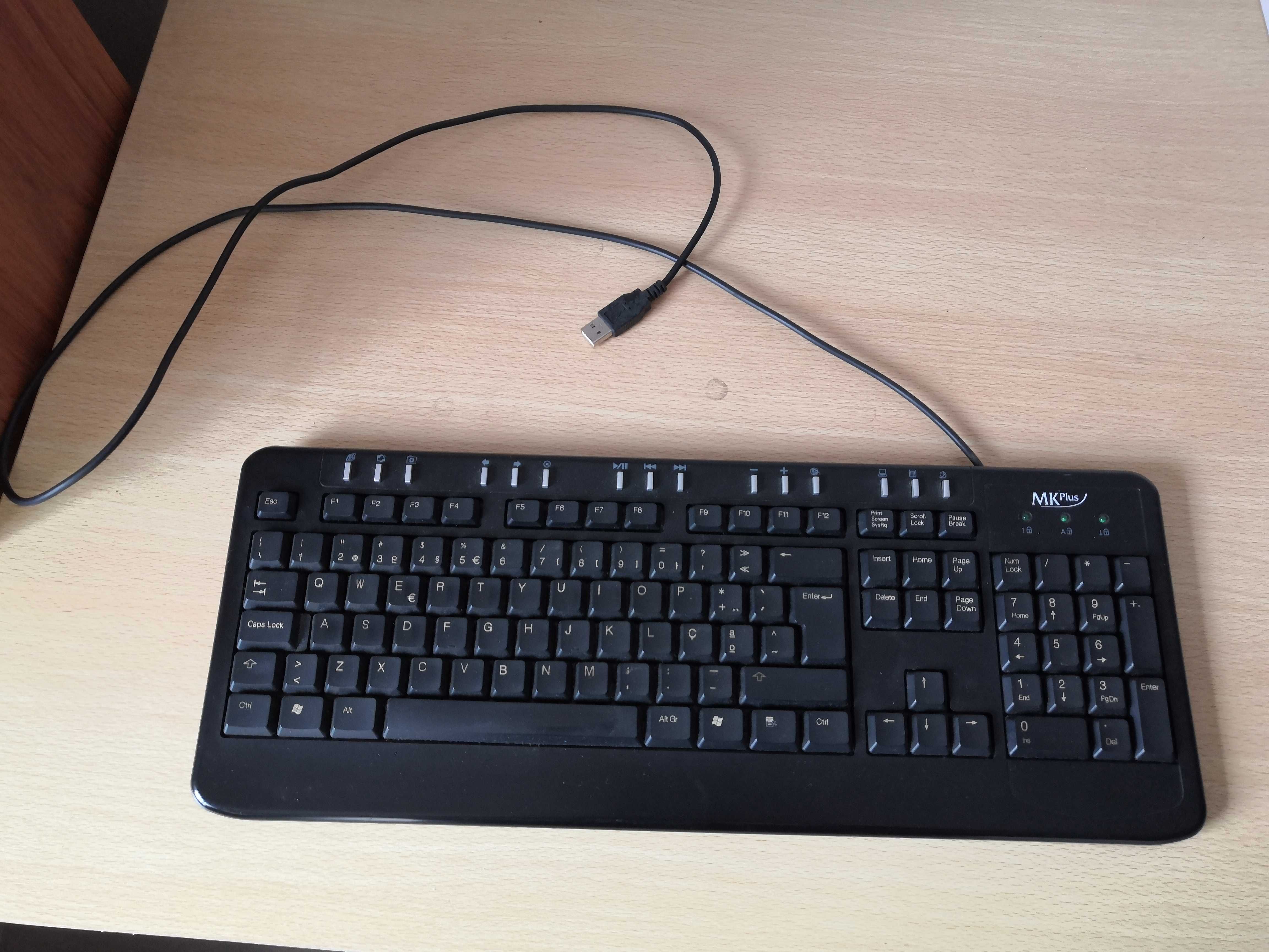 Teclado para PC usado