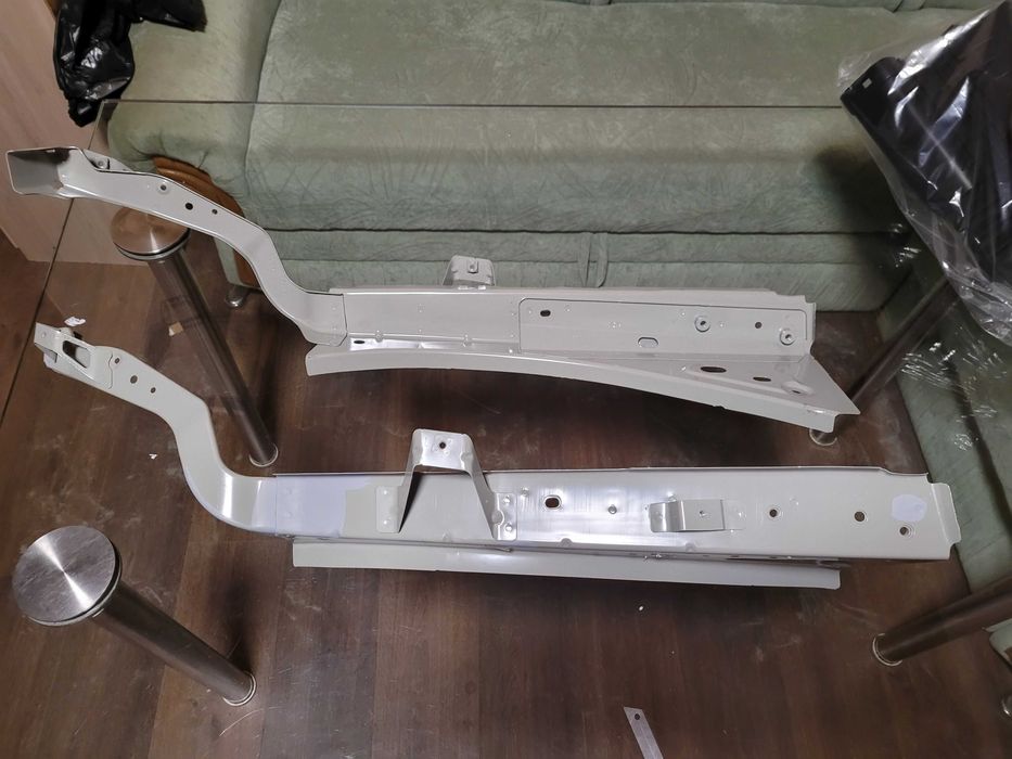 Лонжерон верхний брызговик Битл Жук Beetle