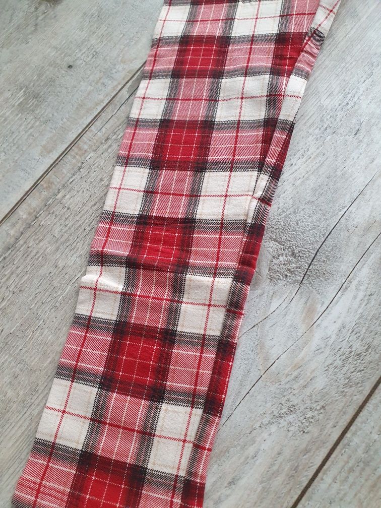 Legginsy HM rozmiar 140. Nowe
