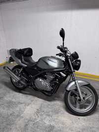 Motocykl Kawasaki ER5