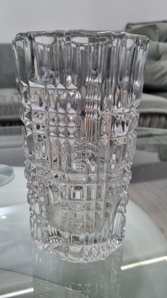 Stary przepiękny kryształowy wazon