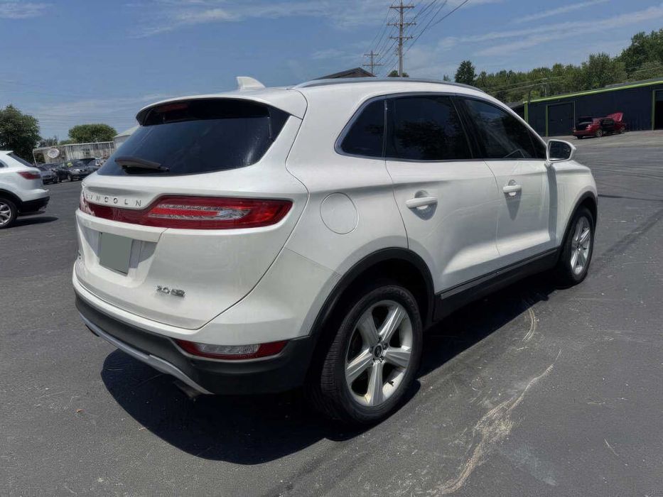 Lincoln MKC Premiere      2016