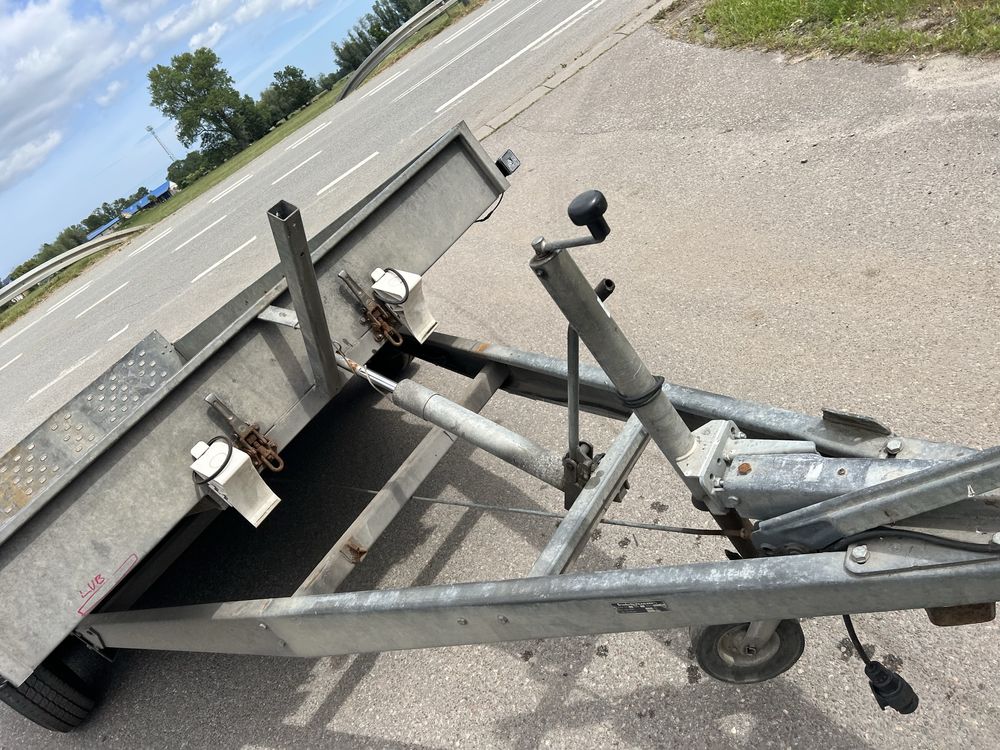 BRENDERUP 2500 kg przyczepa laweta 4mx1.80m