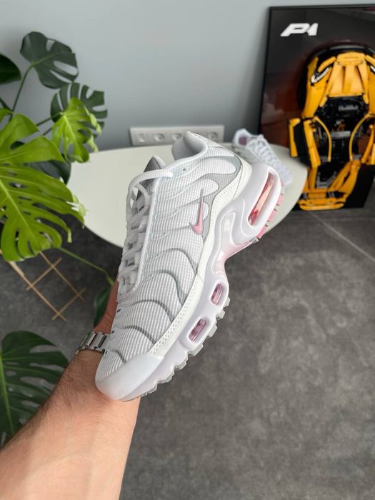 !SALE! Nike Air Max TN Plus White Grey Pink 36 37 38 39 40