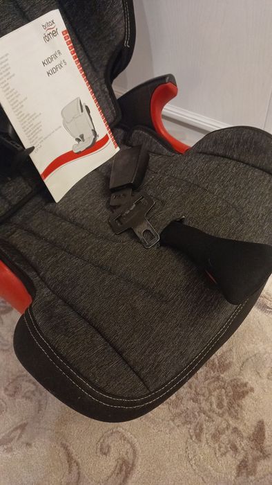 Автокресло Britax