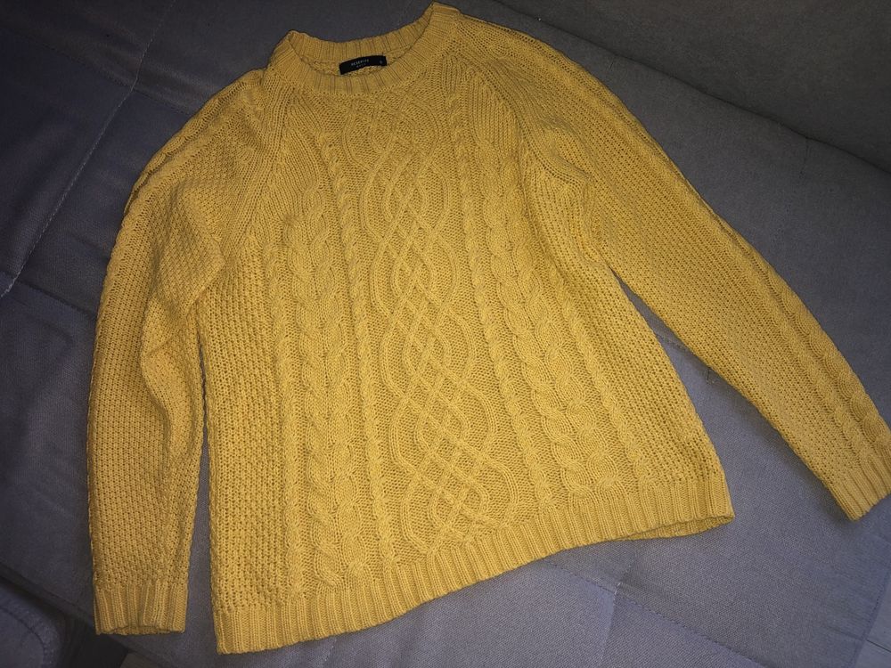 Sweter musztardowy