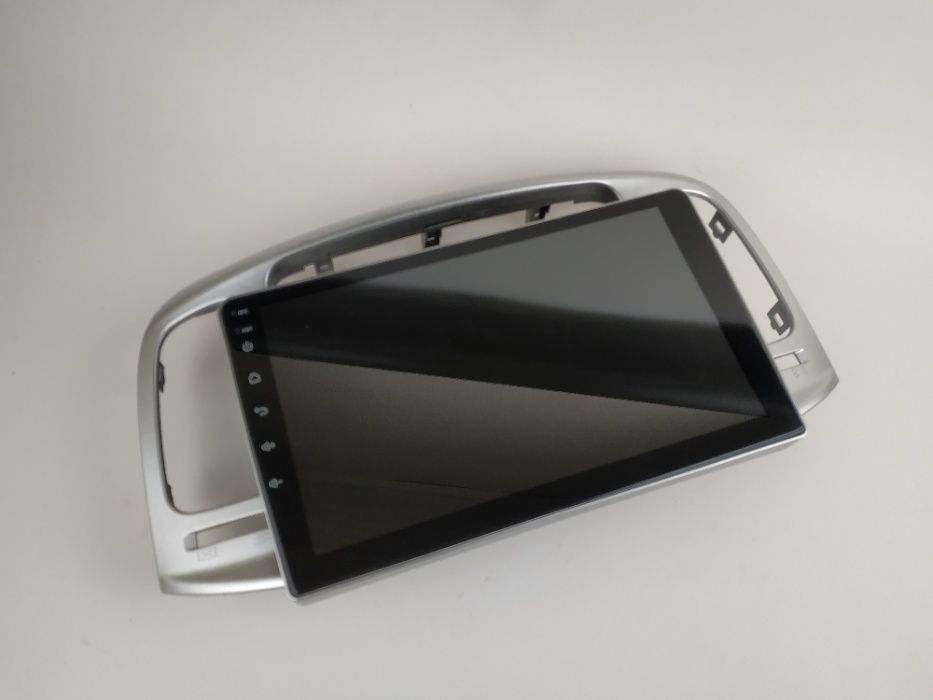 Штатна Магнітола Hyundai Accent 2009-2012 для Android 10