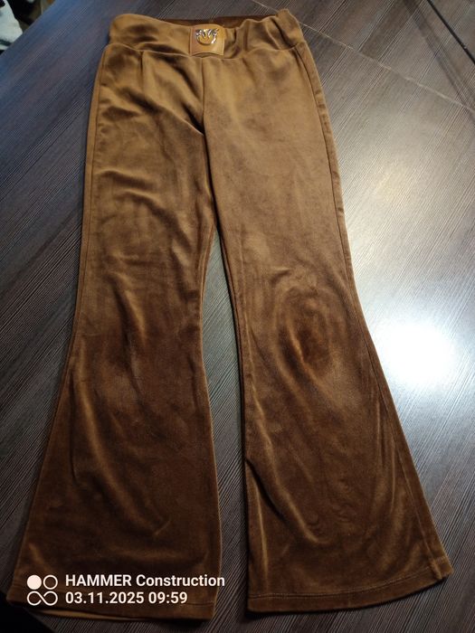 Spodnie welurowe r.134