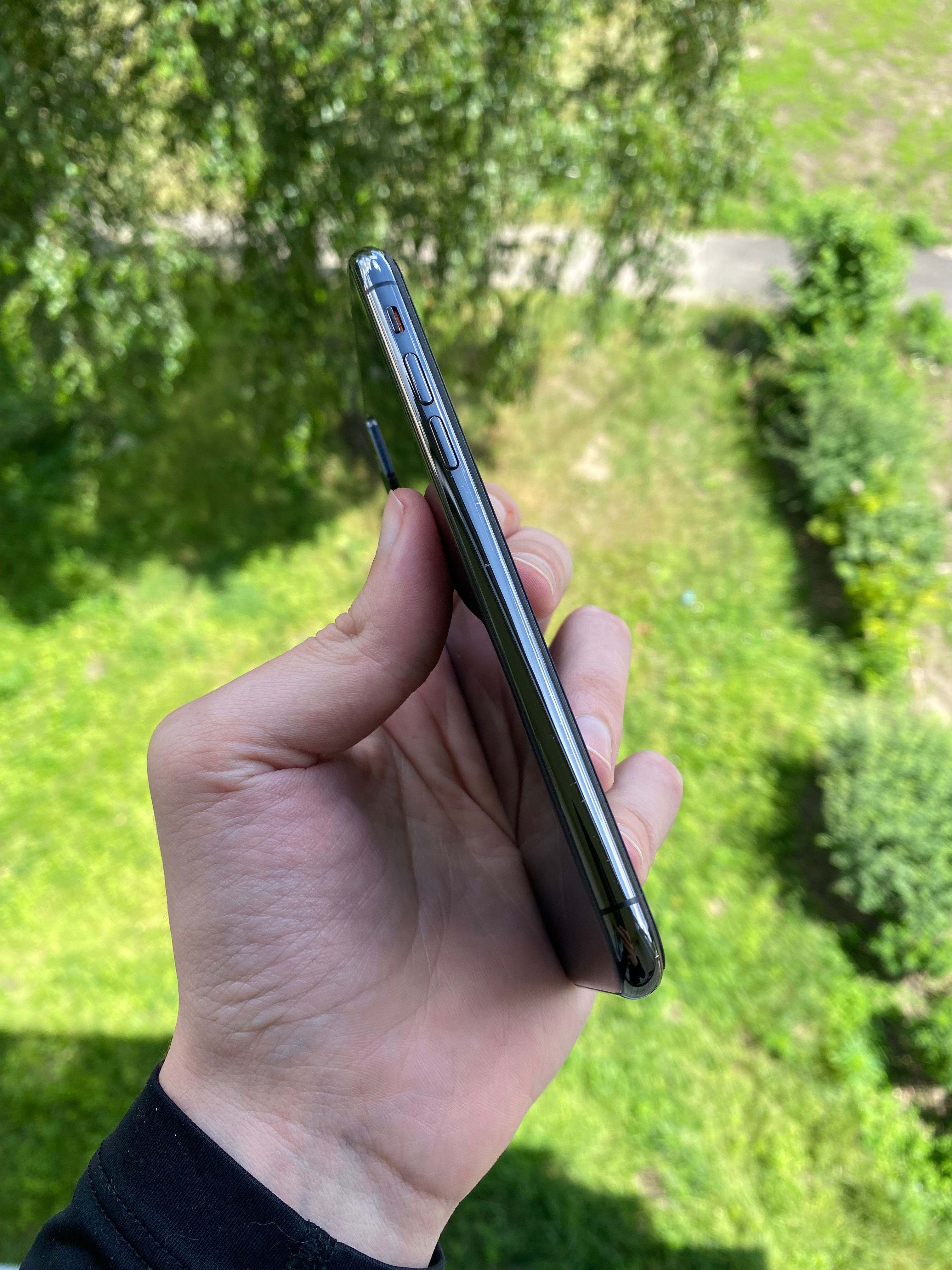 iPhone X/64 гарний стан