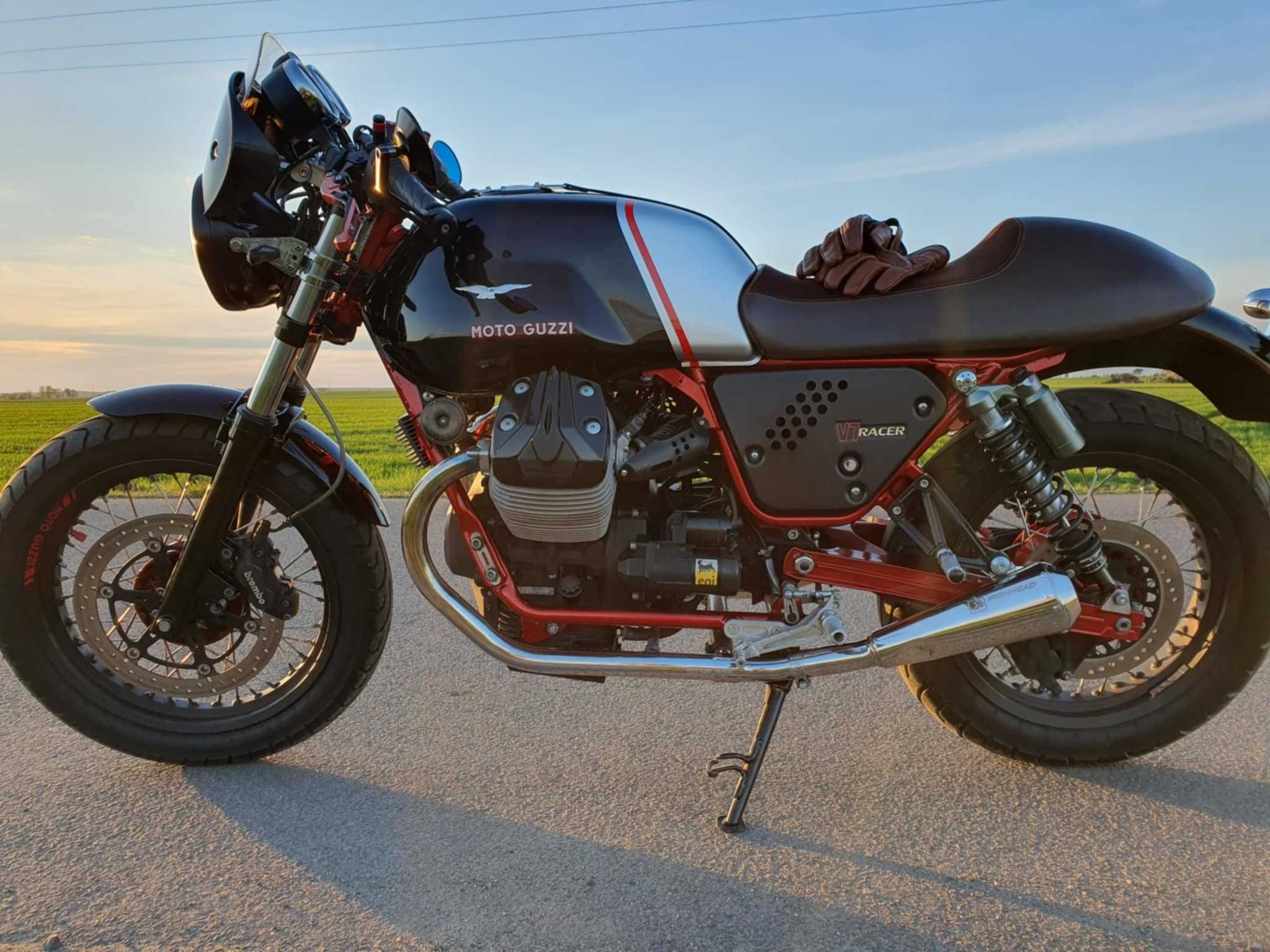 Promocja do poniedziałku! Moto Guzzi V7 Racer 2014