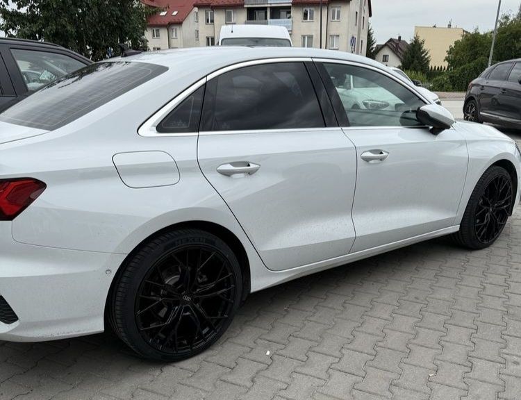 AUDI A3 / S3 18 " Nowe 5x112 Felgi Czarne A3 S3 8Y 8V 8P Alufelgi