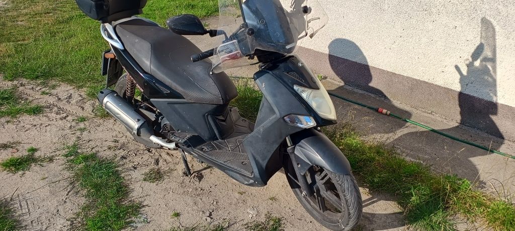 Skuter 125cm3 Kymco agility 125
