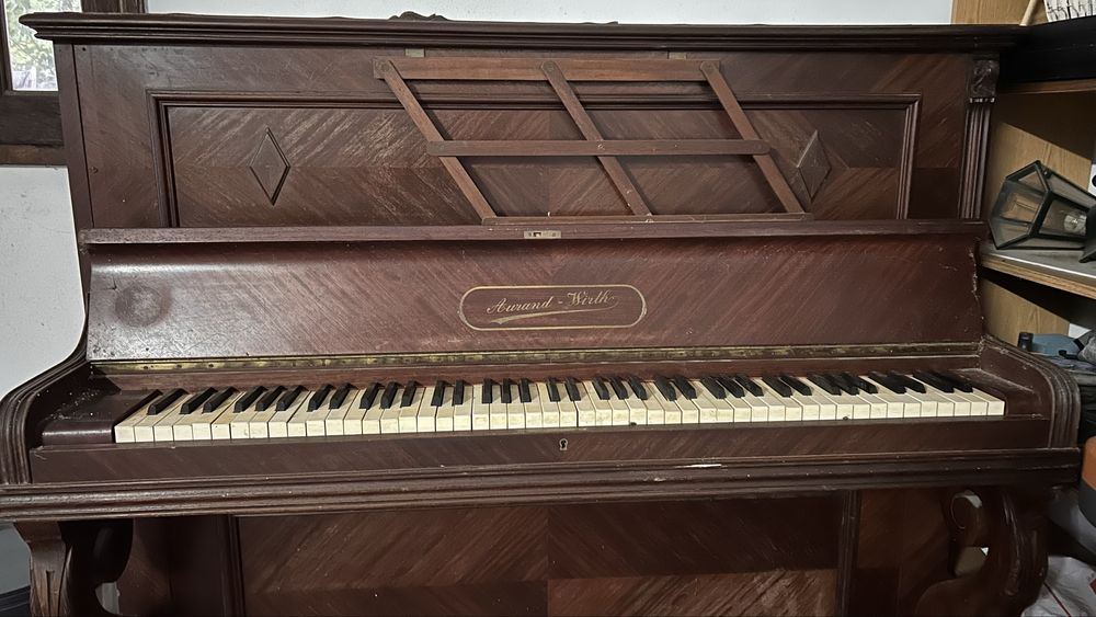 Piano Aurand-Wirth – Clássico Alemão