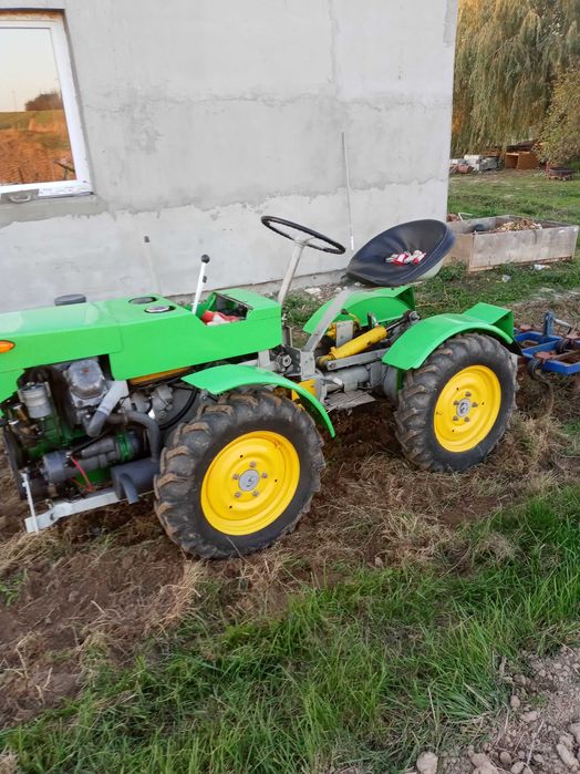 minitraktorek tz4k14 . jak tv 521