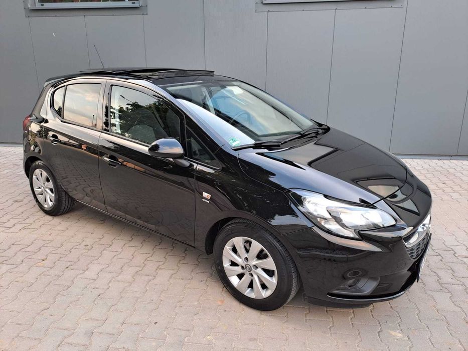 Opel Corsa Active Bezywpadkowa z Niemiec Szklany dach Bogata wersja