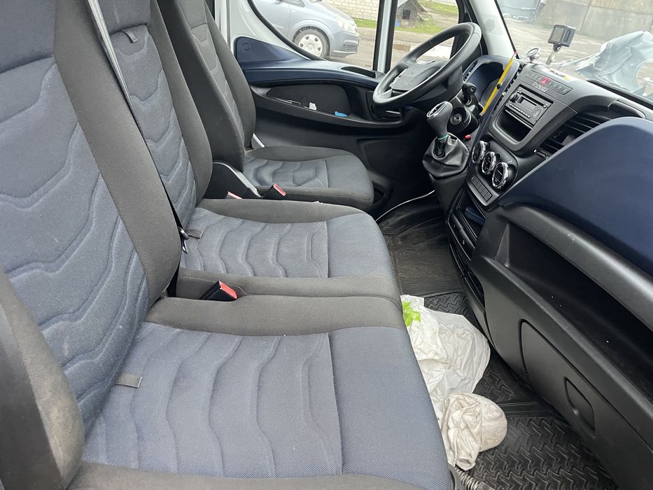 IVECO DAILY 35S16 холодильник гідроборт автомат