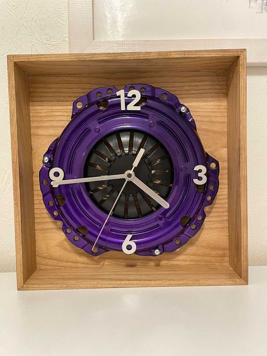 Zegar ścienny hand made dla fana motoryzacji cichy